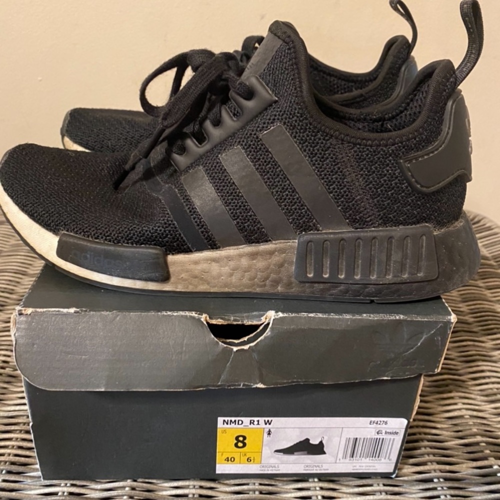 Adidas Womens black sneakers worn 5x excellent